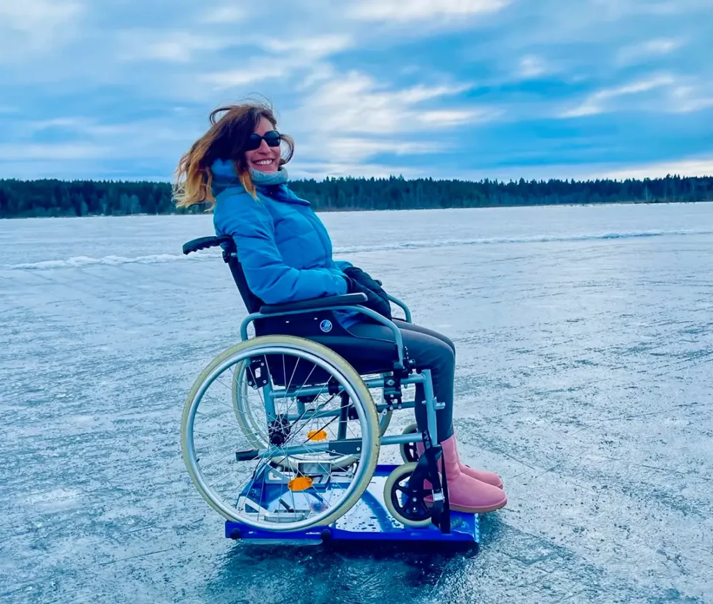 Terrain-de-jeux-patinage-sur-glace-Wheelchair-Ice-Skating